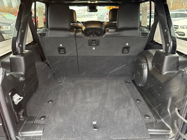 2021 Jeep Wrangler Unlimited Sahara High Altitude