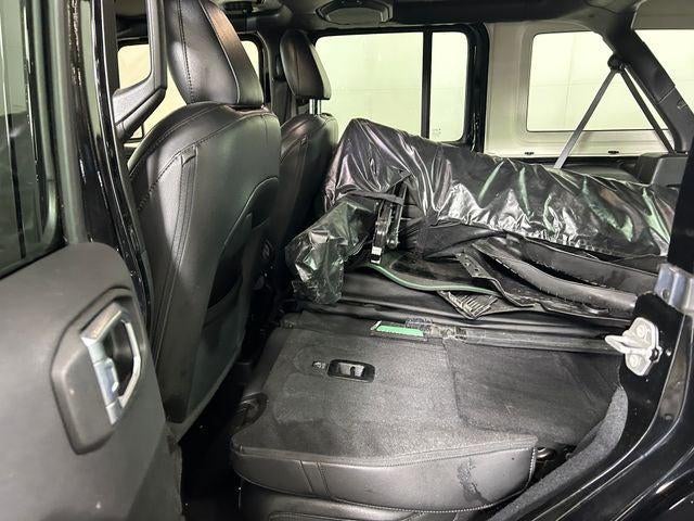 2022 Jeep Wrangler Unlimited Sahara High Altitude