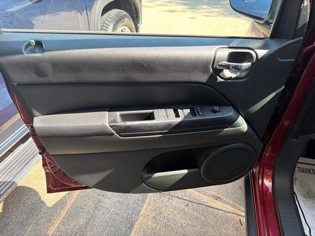 2012 Jeep Compass Sport