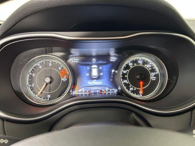 2023 Jeep Cherokee Altitude