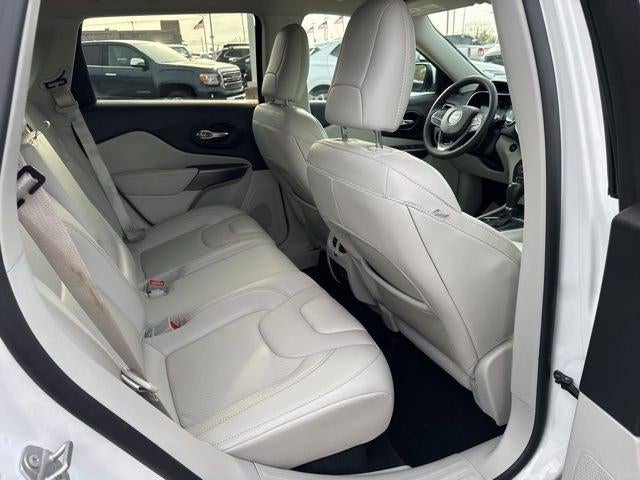 2021 Jeep Cherokee Latitude Lux