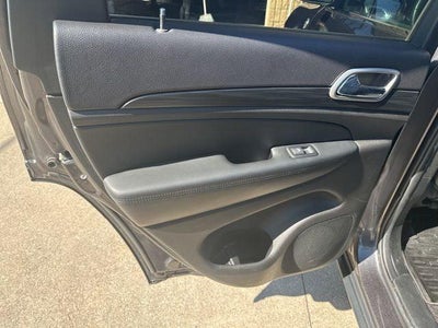 2019 Jeep Grand Cherokee Laredo E