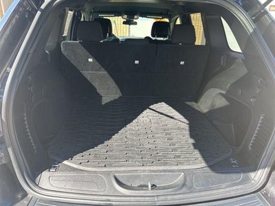 2019 Jeep Grand Cherokee Laredo E