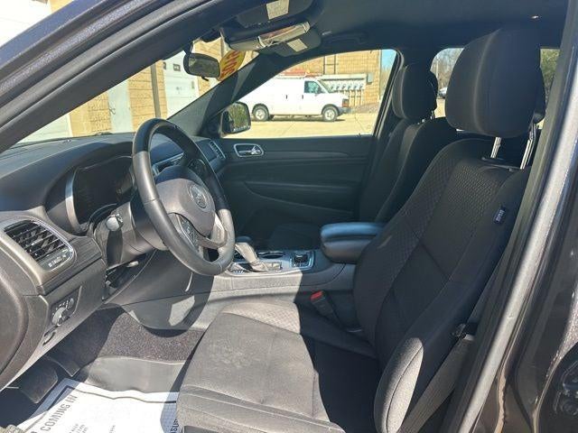 2019 Jeep Grand Cherokee Laredo E