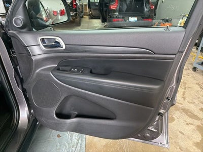 2019 Jeep Grand Cherokee Laredo E