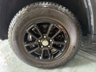 2019 Jeep Grand Cherokee Laredo E