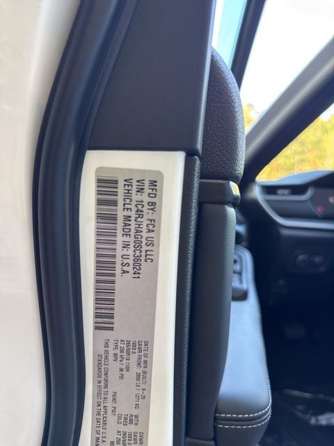 2025 Jeep Grand Cherokee Laredo X