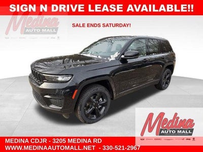 2025 Jeep Grand Cherokee Laredo