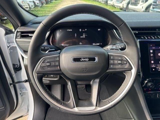 2025 Jeep Grand Cherokee Laredo X