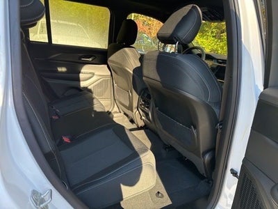 2025 Jeep Grand Cherokee Laredo X