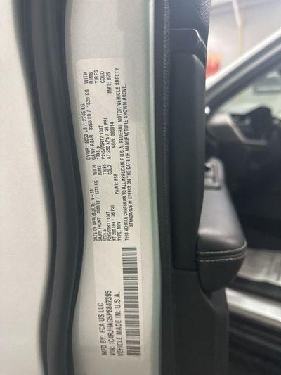 2023 Jeep Grand Cherokee Laredo