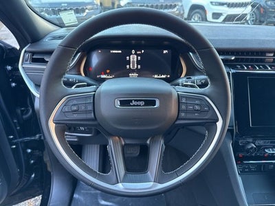 2025 Jeep Grand Cherokee Laredo X