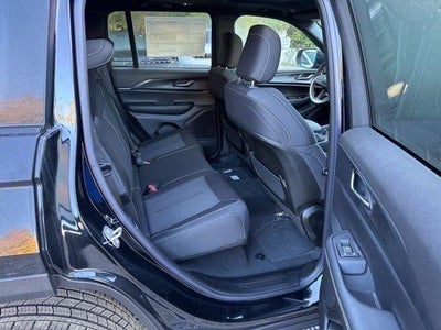 2025 Jeep Grand Cherokee Laredo X