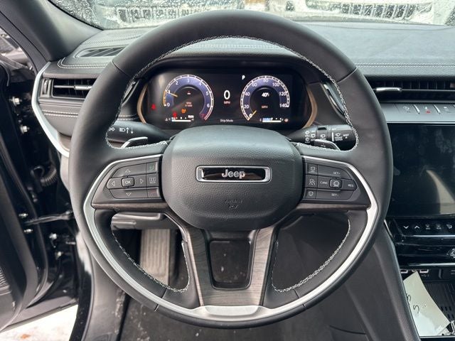 2026 Jeep Grand Cherokee Laredo