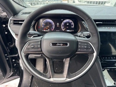 2026 Jeep Grand Cherokee Laredo