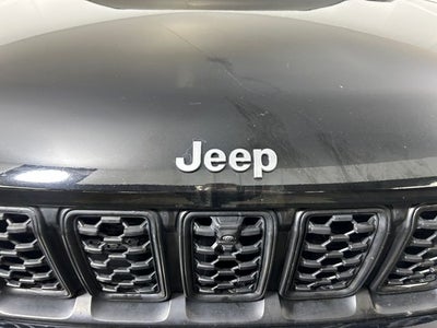 2022 Jeep Grand Cherokee Summit
