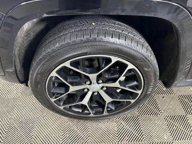 2022 Jeep Grand Cherokee Summit