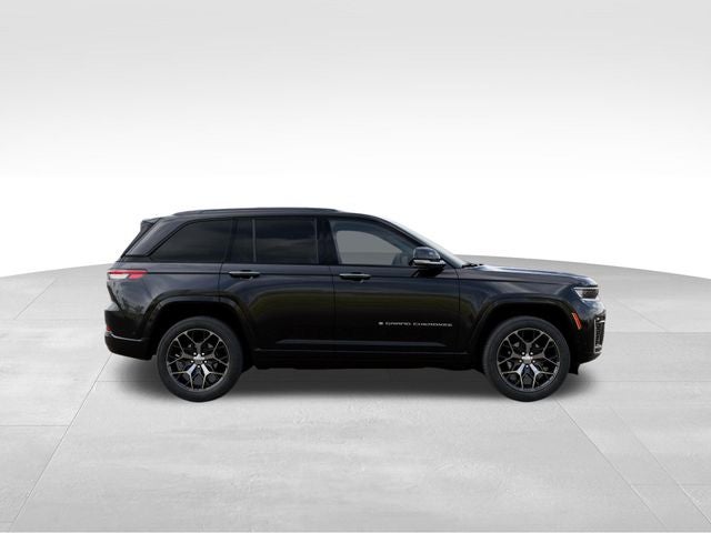 2026 Jeep Grand Cherokee Summit