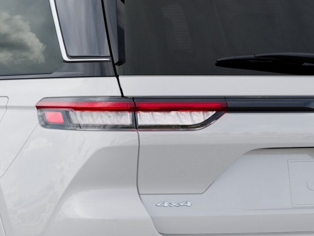 2027 Jeep Grand Cherokee Summit