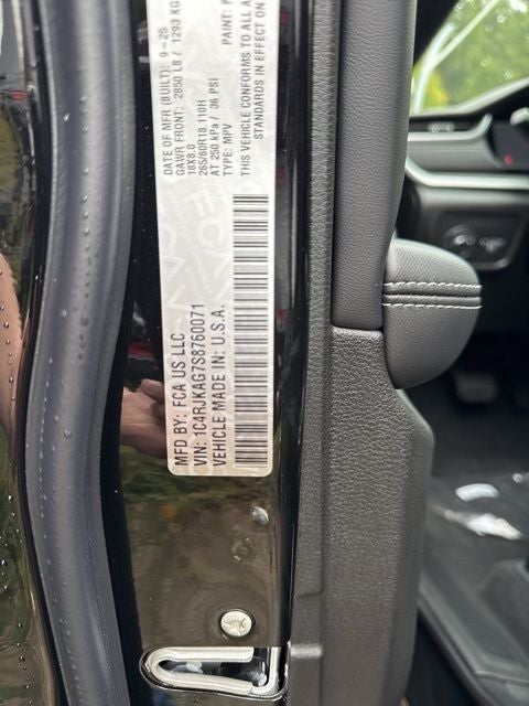 2025 Jeep Grand Cherokee L Laredo