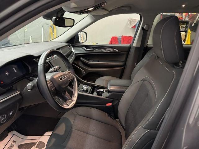 2021 Jeep Grand Cherokee L Laredo