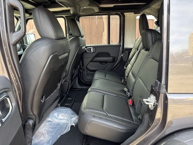 2025 Jeep Wrangler Rubicon 392