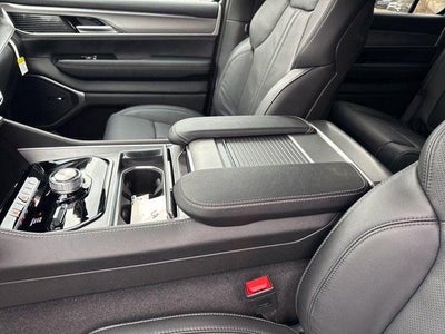 2026 Jeep Grand Wagoneer Limited Altitude