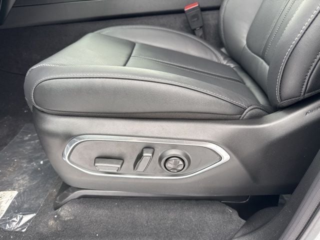 2026 Jeep Grand Wagoneer Limited Altitude