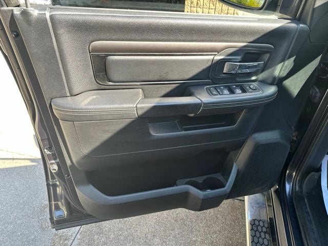 2014 RAM 1500 Sport