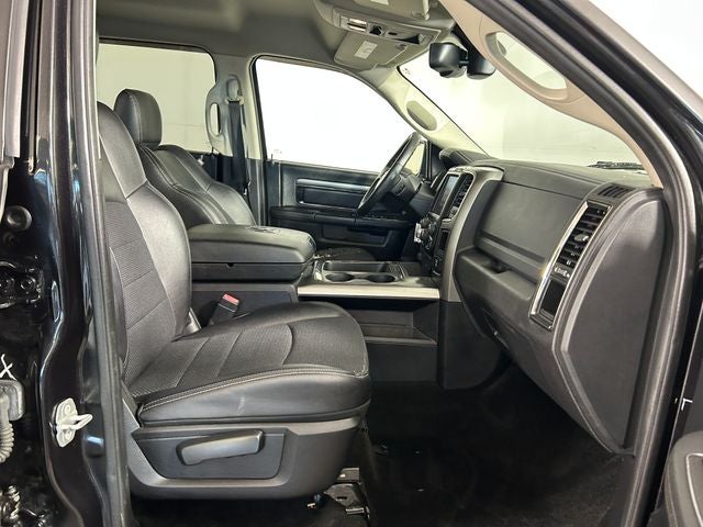 2016 RAM 1500 Sport