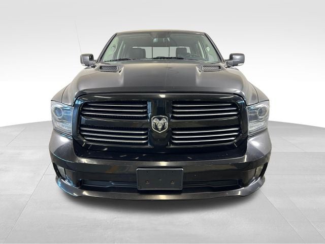 2016 RAM 1500 Sport