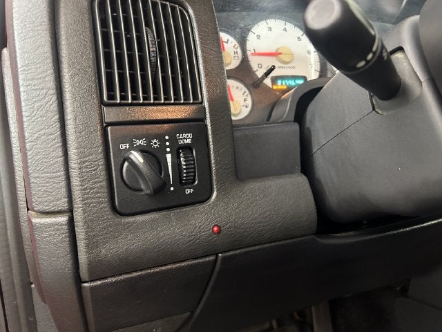 2002 Dodge Ram 1500 SLT