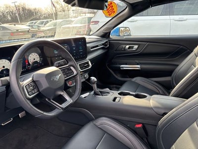 2025 Ford Mustang EcoBoost Premium