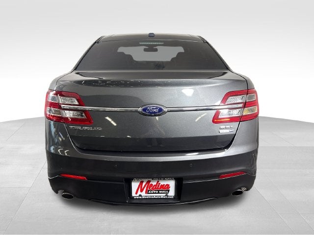 2016 Ford Taurus SEL