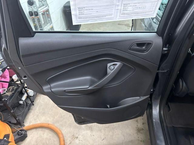 2014 Ford Escape S