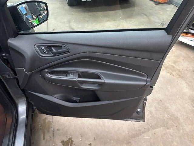 2014 Ford Escape S