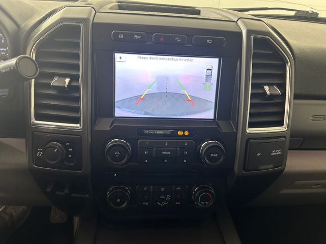 2017 Ford F-250SD XLT