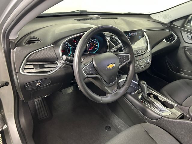 2017 Chevrolet Malibu LT 1LT