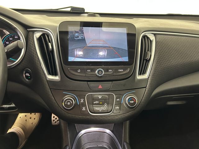 2017 Chevrolet Malibu LT 1LT