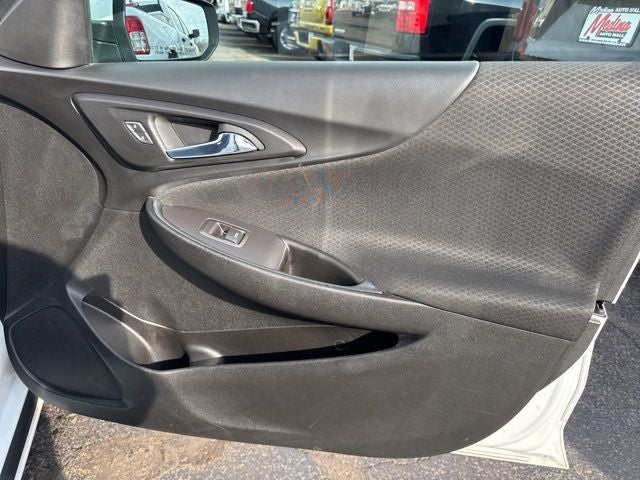 2017 Chevrolet Malibu LT 1LT