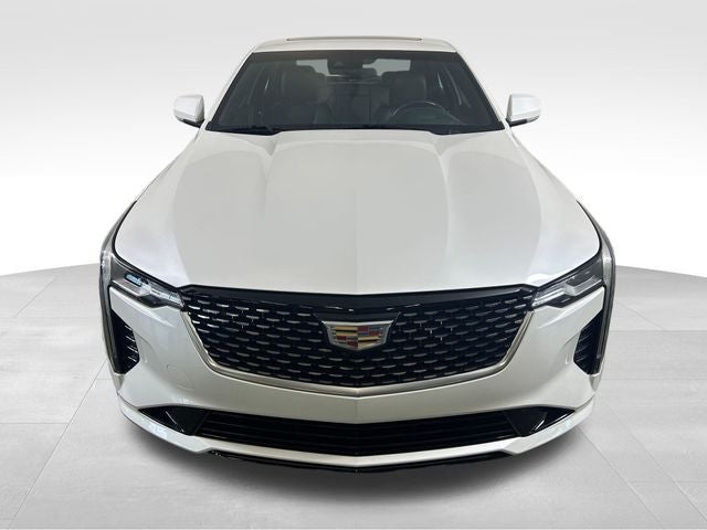 2023 Cadillac CT4 Luxury