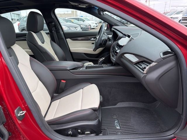 2022 Cadillac CT5 Sport