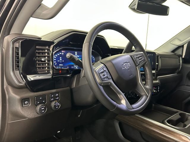 2025 Chevrolet Silverado 3500HD LT