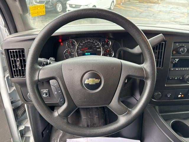 2024 Chevrolet Express 2500 Work Van Cargo