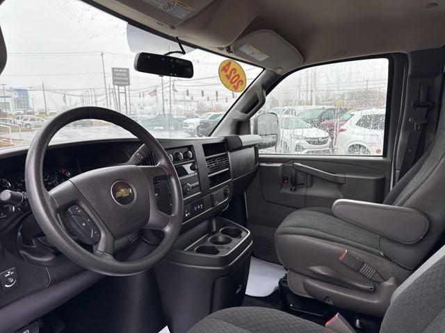 2024 Chevrolet Express 2500 Work Van Cargo