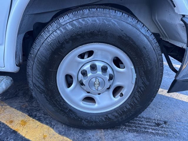 2024 Chevrolet Express 2500 Work Van Cargo