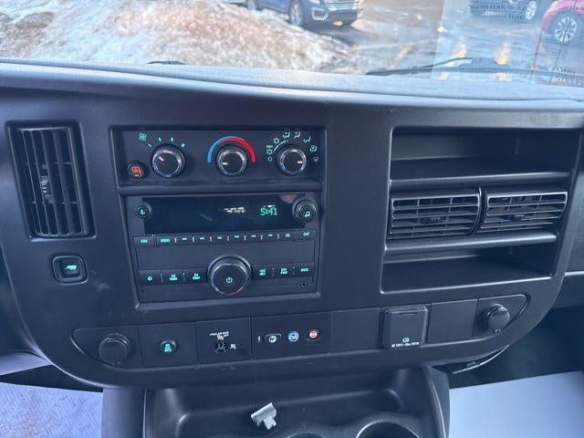 2024 Chevrolet Express 2500 Work Van Cargo