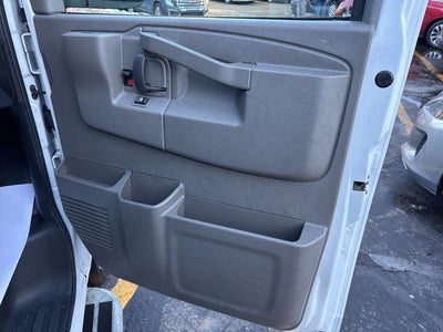 2024 Chevrolet Express 2500 Work Van Cargo