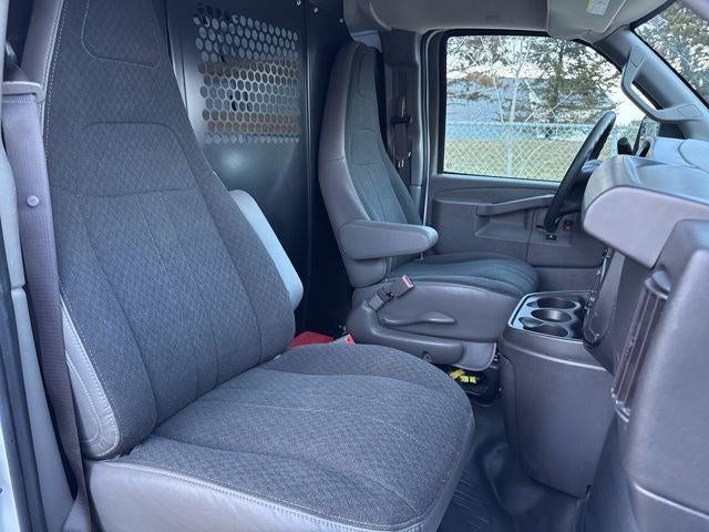 2024 Chevrolet Express 2500 Work Van Cargo