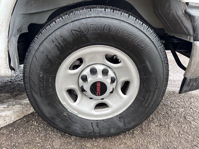 2025 GMC Savana 3500 Work Van